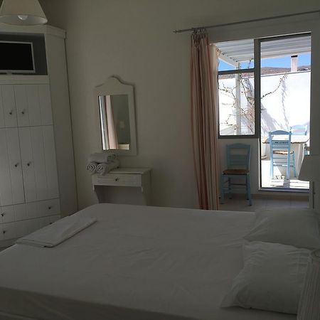 Nikoleta Rooms Wyspa Wyspa Tinos Zewnętrze zdjęcie